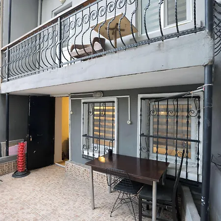 Lägenhet Zelya Flats
