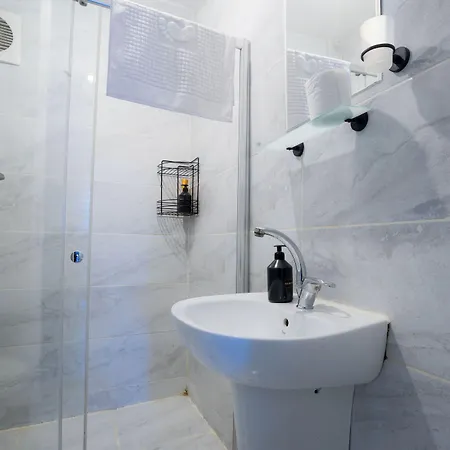 Zelya Flats Apartman *